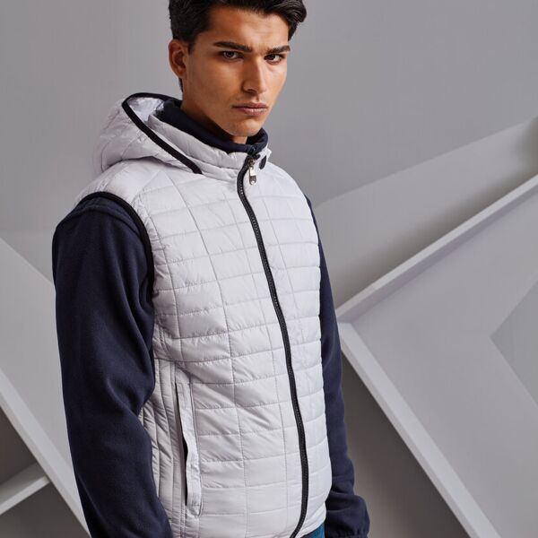 Honeycomb hooded gilet Thumbnail